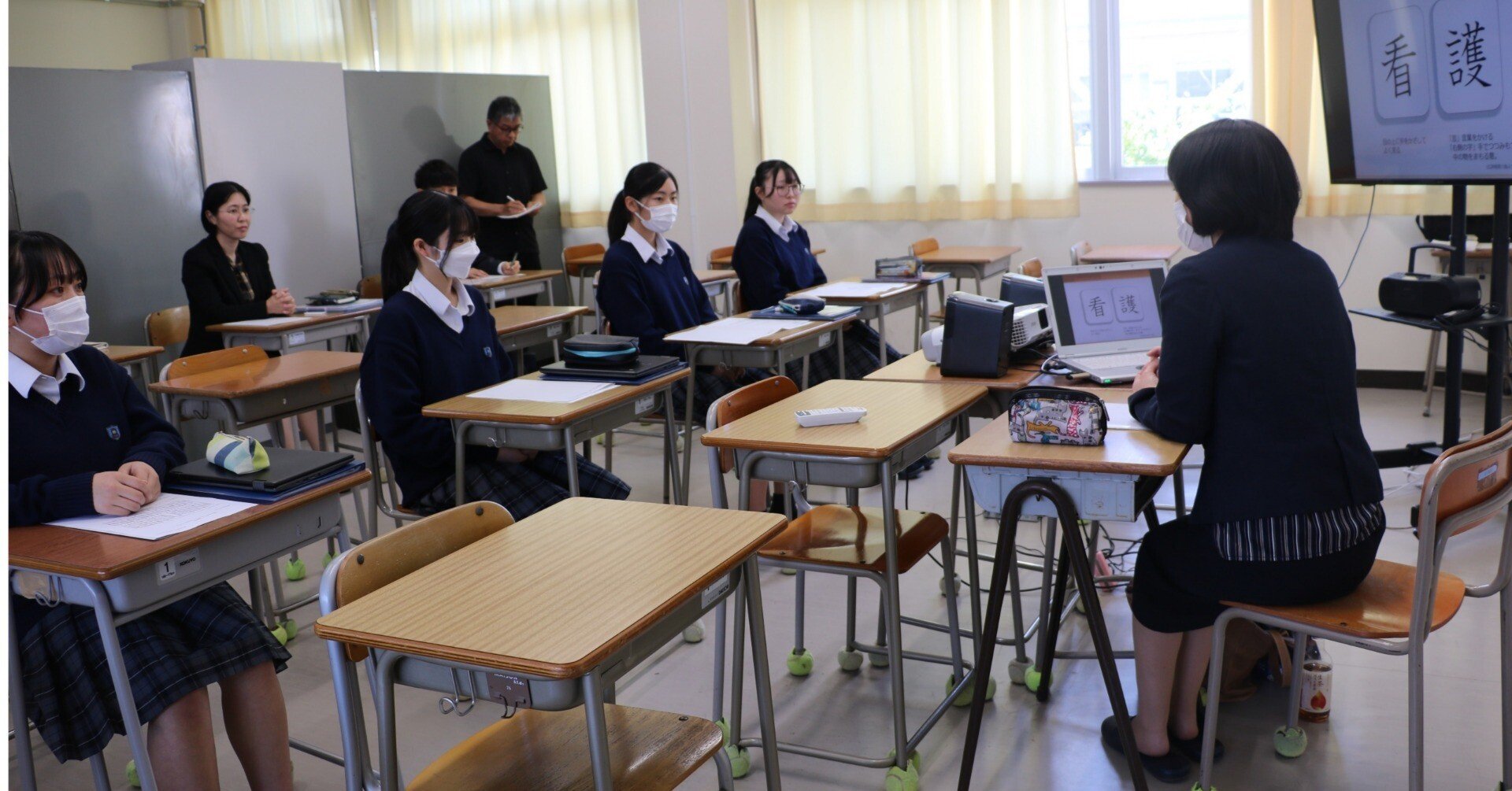 邑久高校】学校独自の科目で「看護に関する特別授業」を実施しました