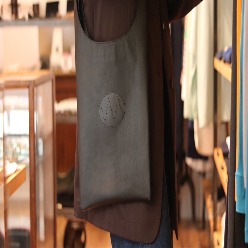 定番のLOWEシリーズバッグ【NICENESS ナイスネス】LOWE-MIDI