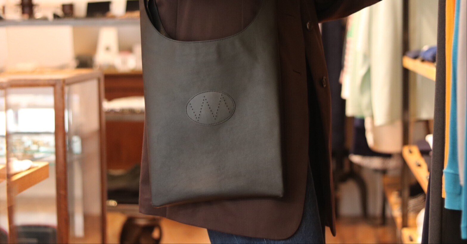 定番のLOWEシリーズバッグ【NICENESS ナイスネス】LOWE-MIDI 定番のLOWEシリーズバッグ【NICENESS ナイスネス】LOWE-MIDI