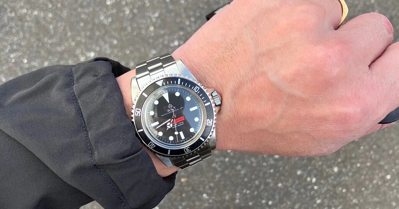 時計 WMT  Marine Subdiver RED BOX by MWM Royal Marine SUBDIVER RED BOXが復活です｜MWM MIZORAH