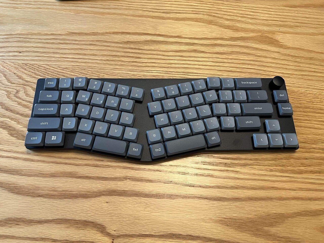 Keychron K11 Maxのキーキャップ交換|Blice Keychron K11 Maxのキーキャップ交換|Blice