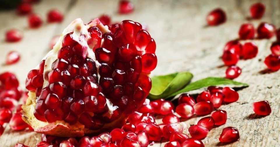 クィーンズザクロ ご愛飲者様体験談 更年期の症状が辛すぎて ザクロジュースqueens Note