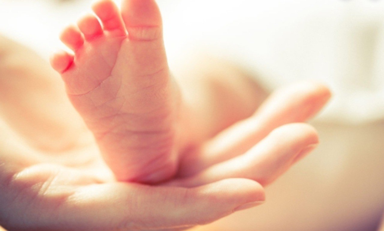 細い赤ちゃん 青空 Note