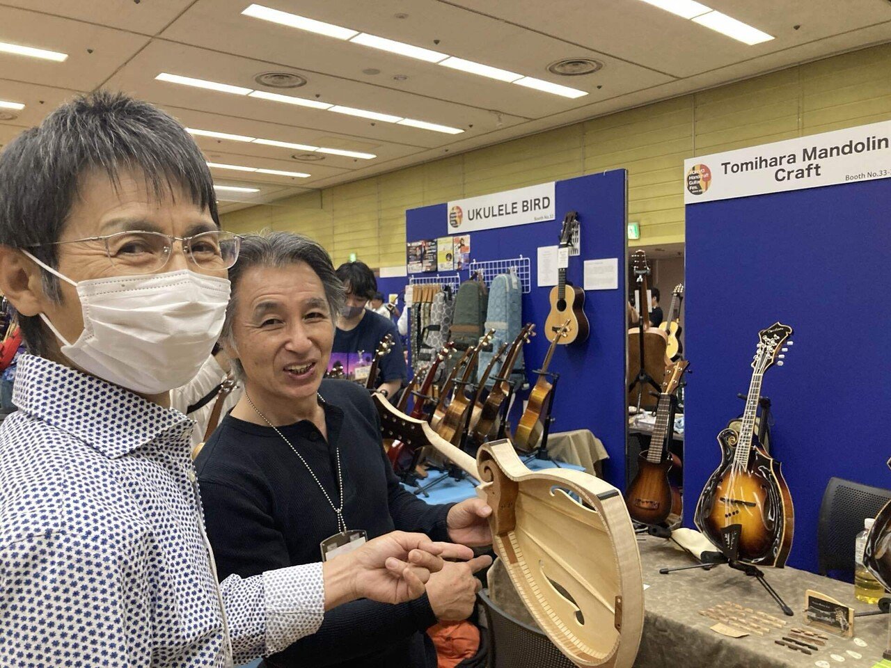 レア　不思議な日本製　８０年代　Terada　エレアコ　Washburn? Washburn SBF-80 Nuno Bettemcourt エレアコ ギター ケース付の