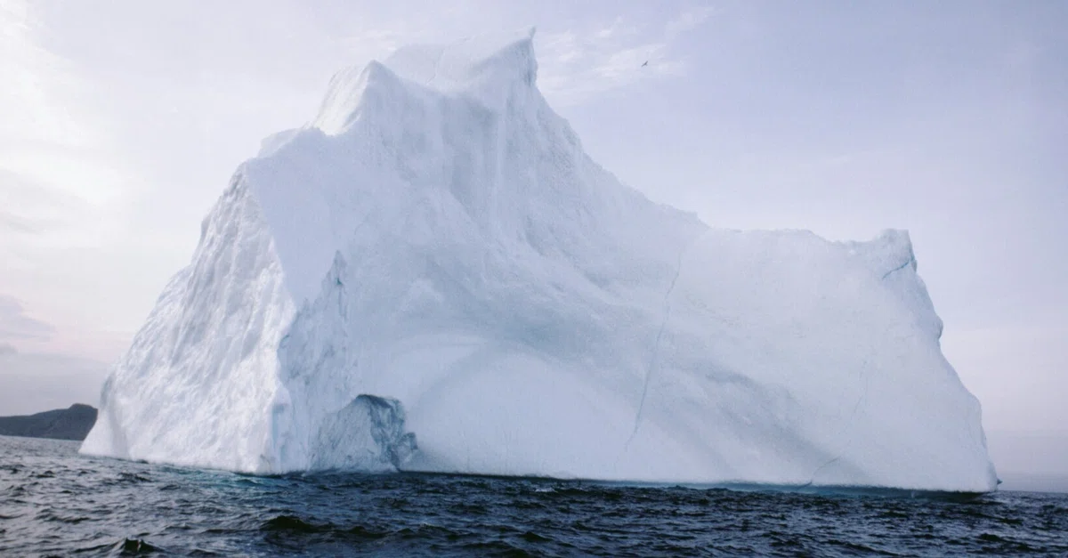 インサイトの説明でよく使われる「氷山の一角：the tip of an iceberg 