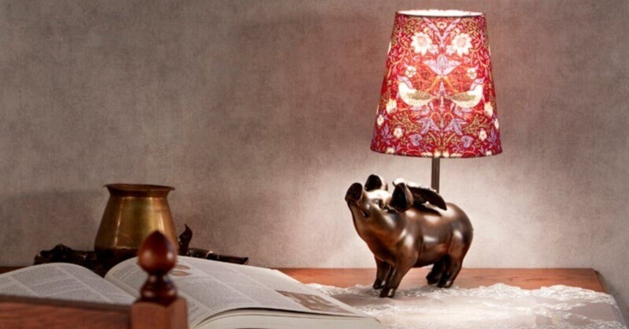 ユニークなテーブルランプ♪いちご泥棒/ウィリアムモリス｜雑貨屋リエット