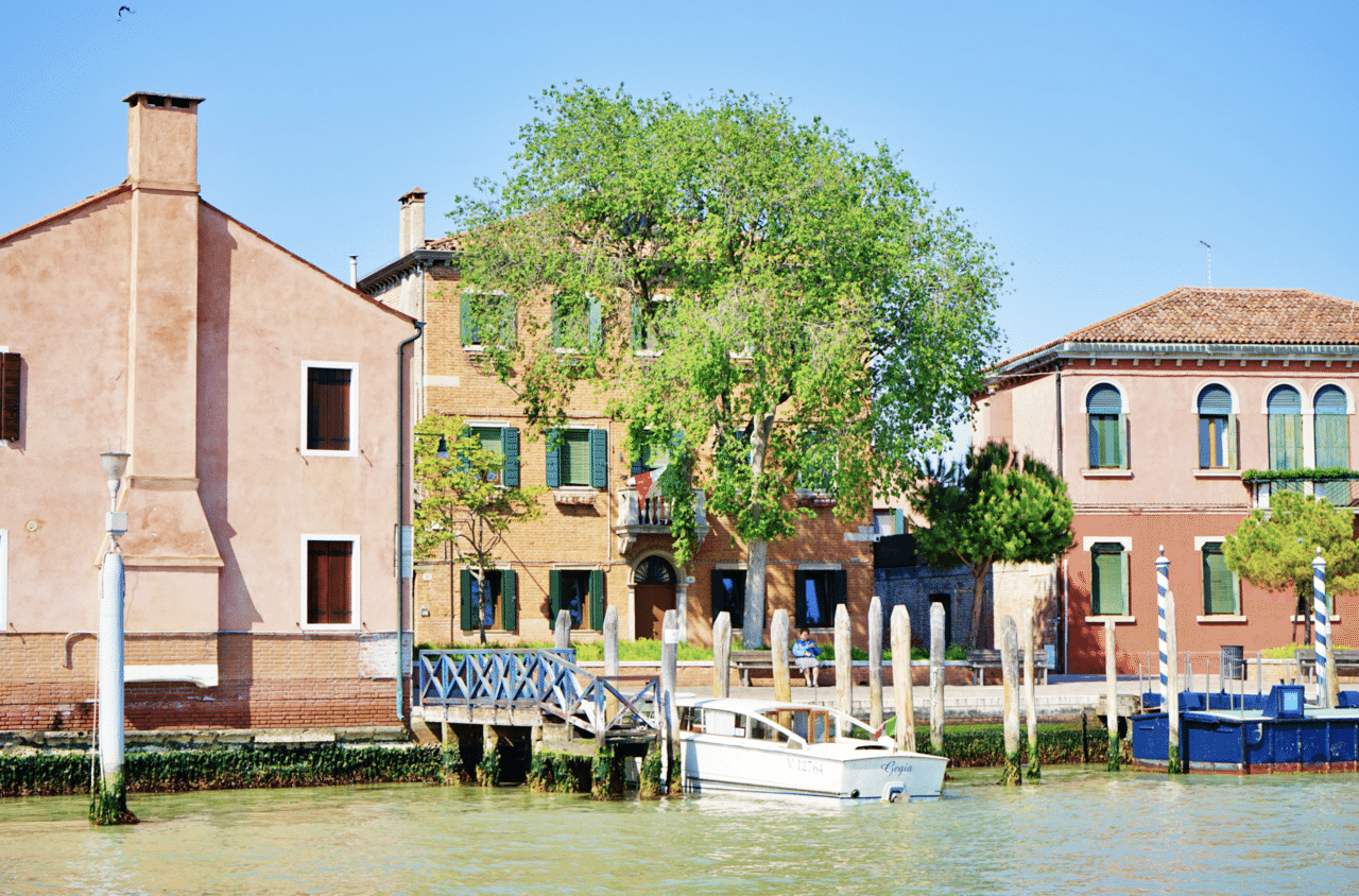 ヴェネツィアングラスの島 ムラーノ島 イタリア Shun Hazama Note ヴェネツィアングラスの島 ムラーノ島 イタリア Shun Hazama Note