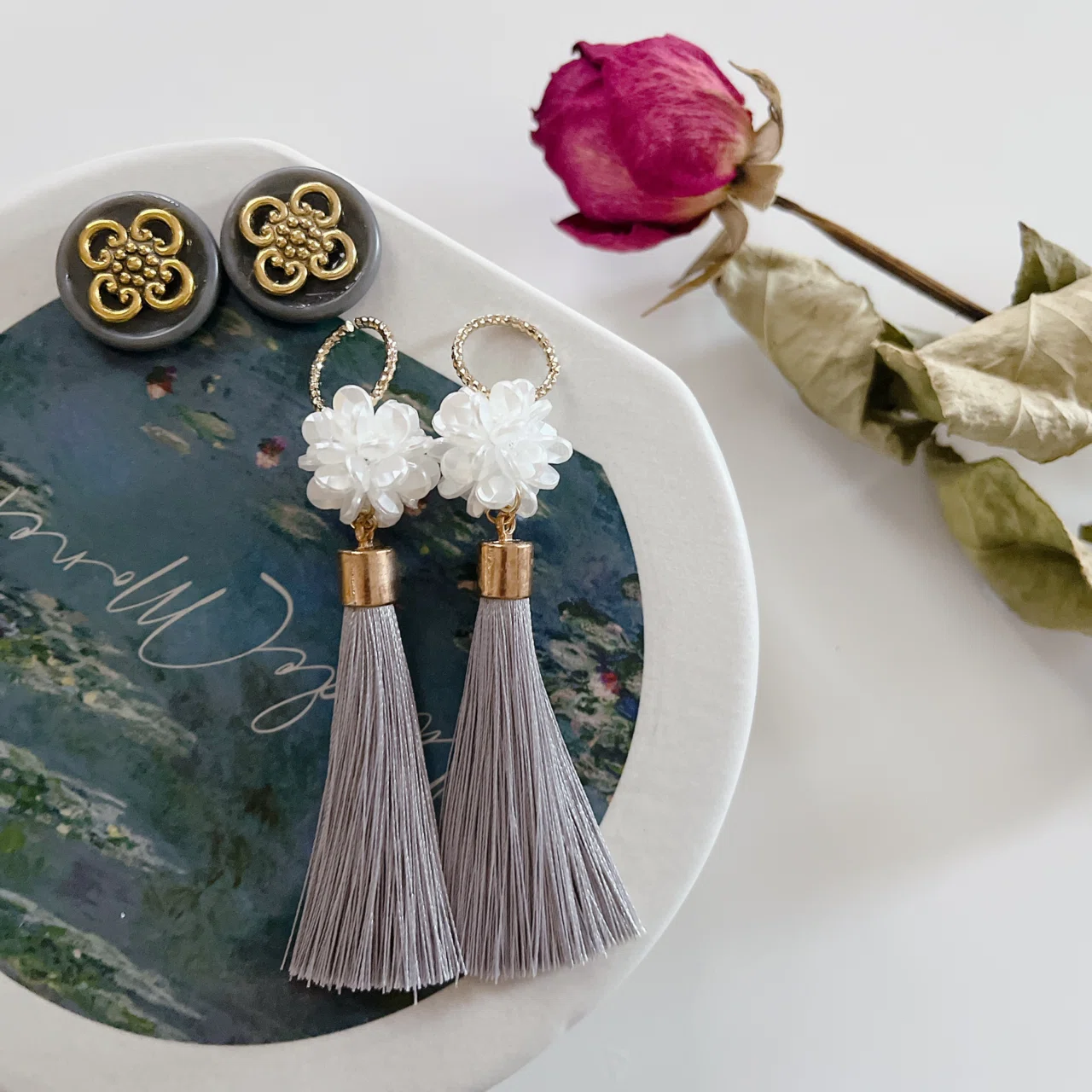 ❏.12 中華風ボタン×タッセルピアス/イヤリング｜flower__buds