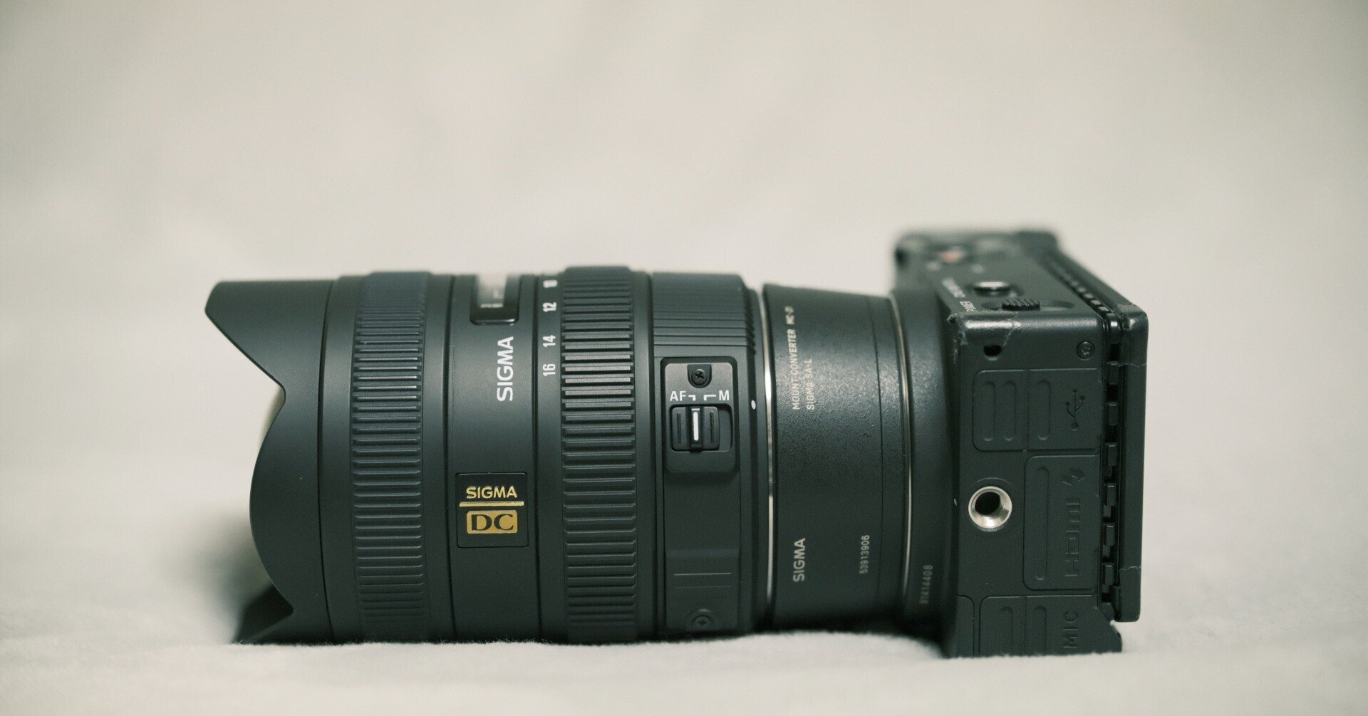 SIGMA 超広角ズームレンズ 8-16mm F4.5-5.6 DC HSM キヤノン用 APS-C専用 203542 18-200mm 家電＆カメラ SIGMA 超広角ズームレンズ 8-16mm F4.5-5.6 DC