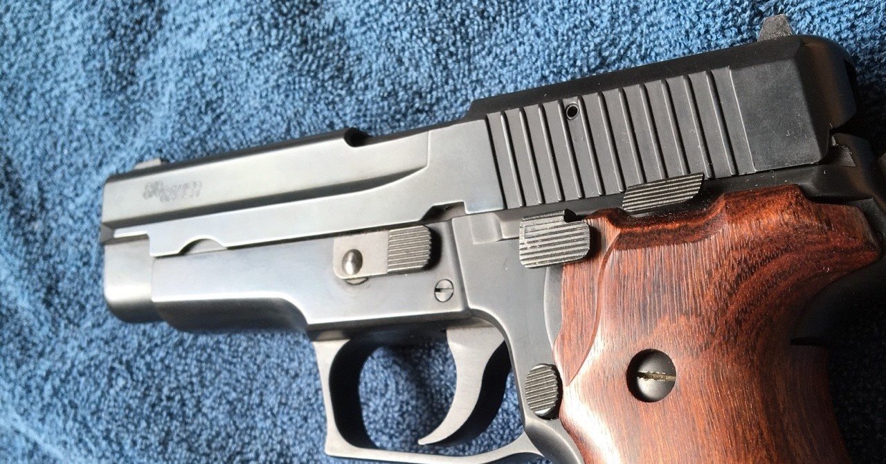 WEB限定】ウッドグリップ｜SIG SAUER P226｜刻印 [WST-319