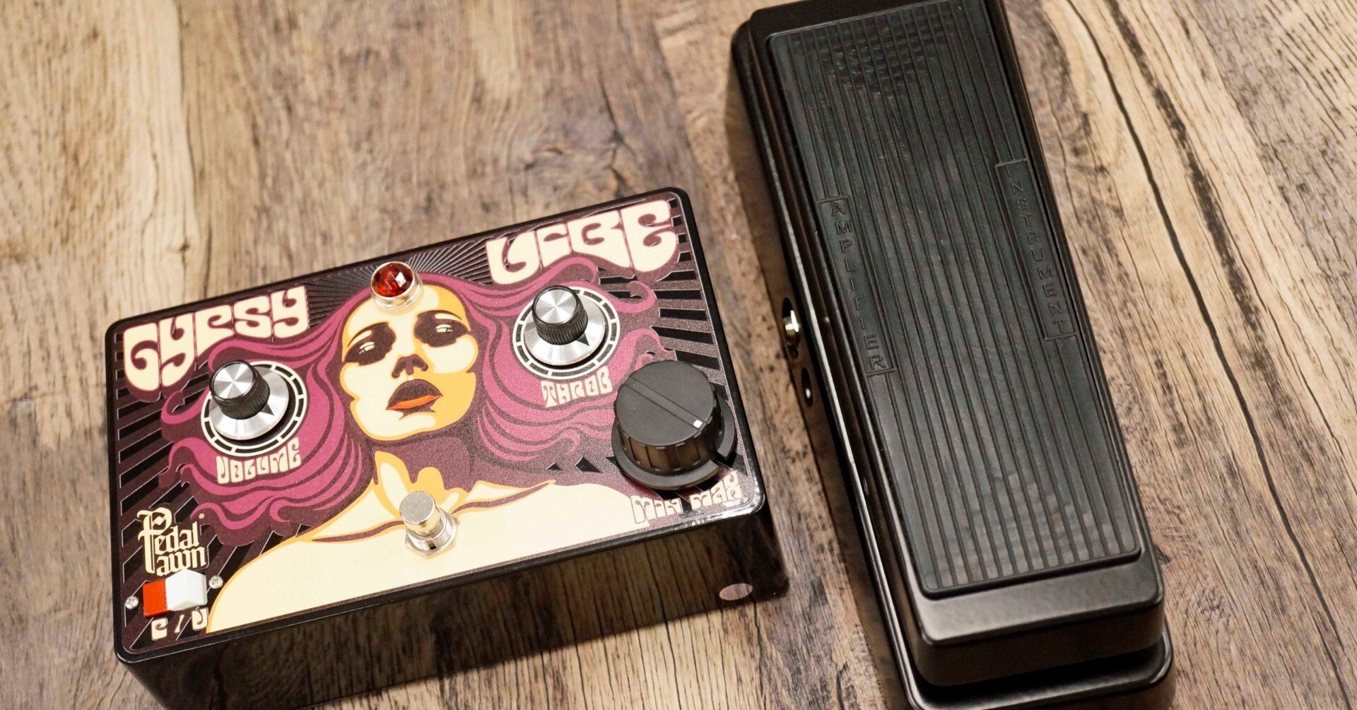 極上すぎるユニヴァイブペダル！Pedal Pawn GYPSY VIBE V2！フット