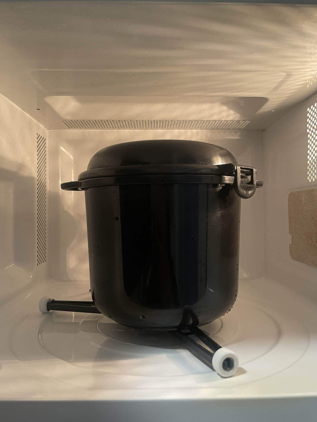 購入品紹介】レンジで10分チンするだけで米が炊けるちびくろちゃん｜pado