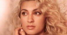 Tori Kelly トリー・ケリー直筆サイン入り写真 img_7ef9e371ffbe924b6f98f05624