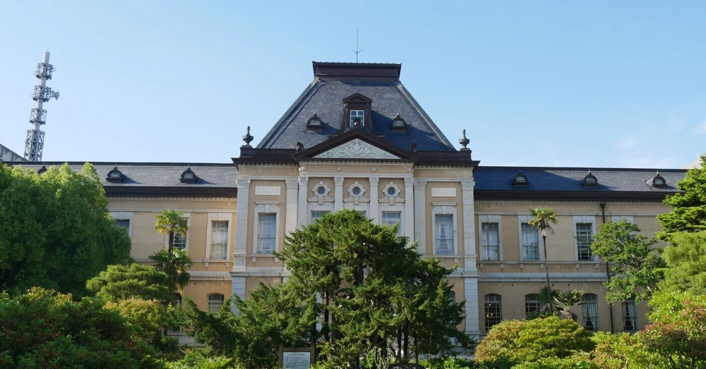 429 まるで西洋の城館！気高い気持ちで巡る京都府庁旧本館｜揺蕩う旅人
