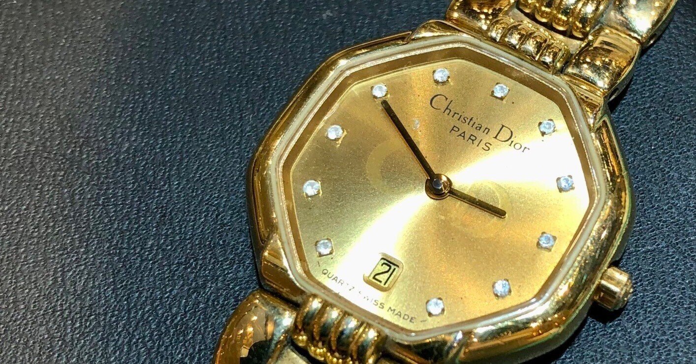 ディオールの電池交換の値段は?どこでできる?自分でもできる?|はら ディオールの電池交換の値段は?どこでできる?自分でもできる?|はら