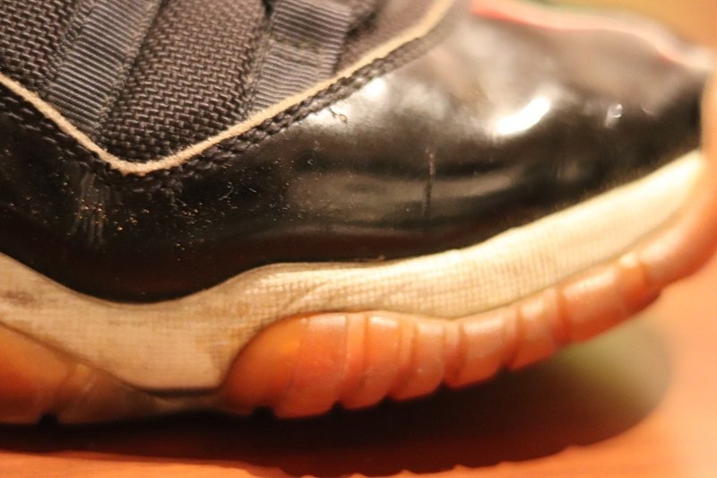 スニーカーリストア Nike Air Jordan 11 Bred As Note スニーカーリストア Nike Air Jordan 11 Bred As Note
