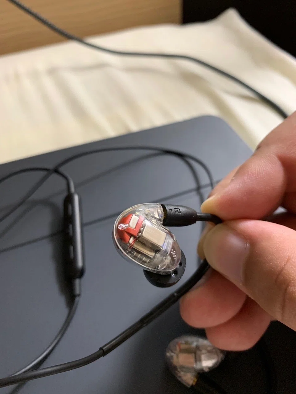 SHURE SE846 / 右のみ / ジャンク扱い SHURE SE846 (第2世代) ジェイドグリーン 新品｜フジヤエービック