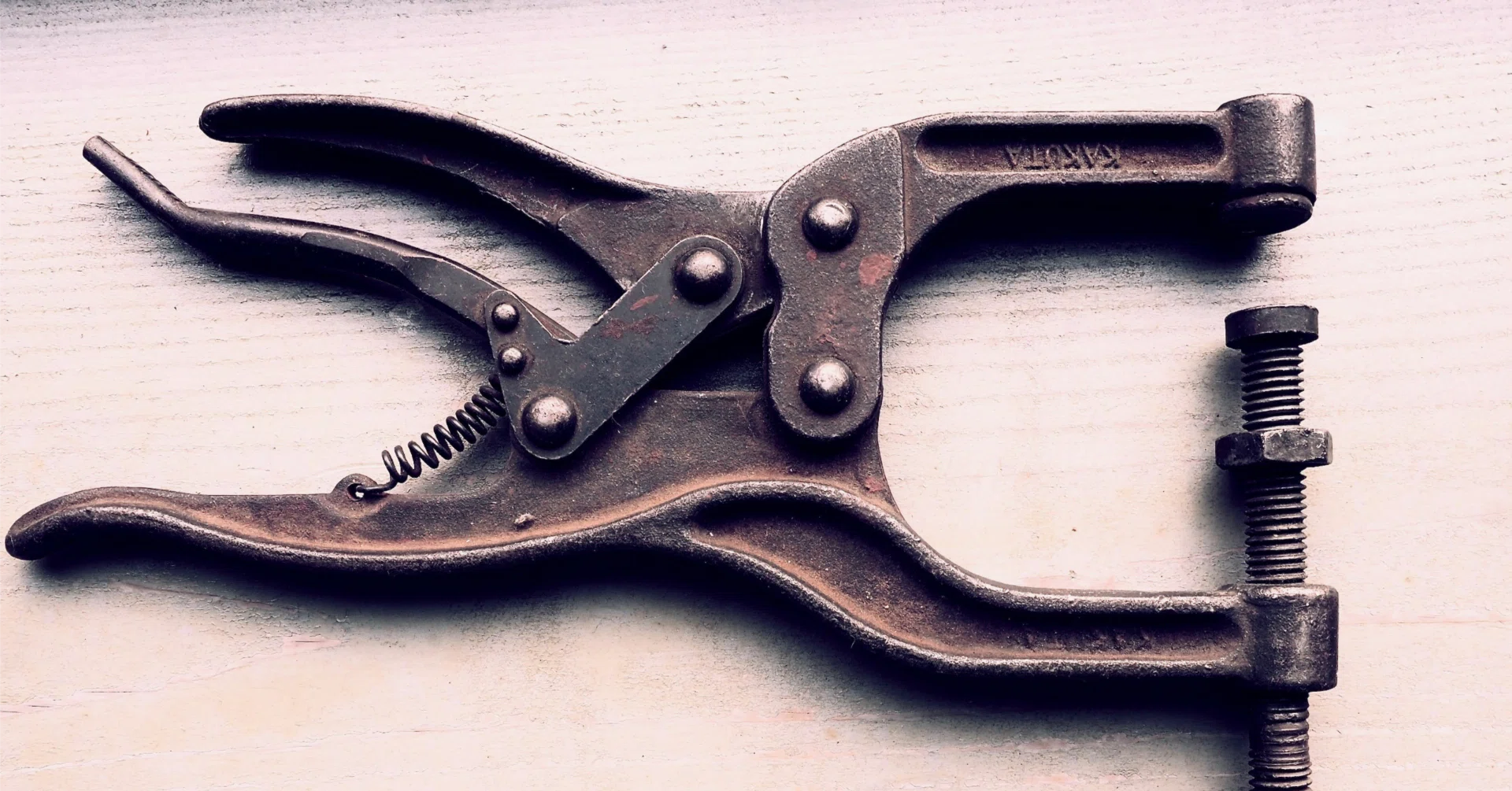製造業でよく使う「治具（じぐ）」ってご存じですか？毎日のものづくり