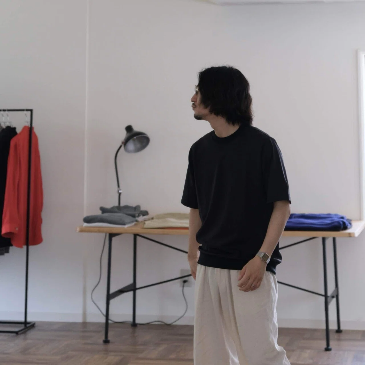 山内の上質ニットTシャツ｜水岡