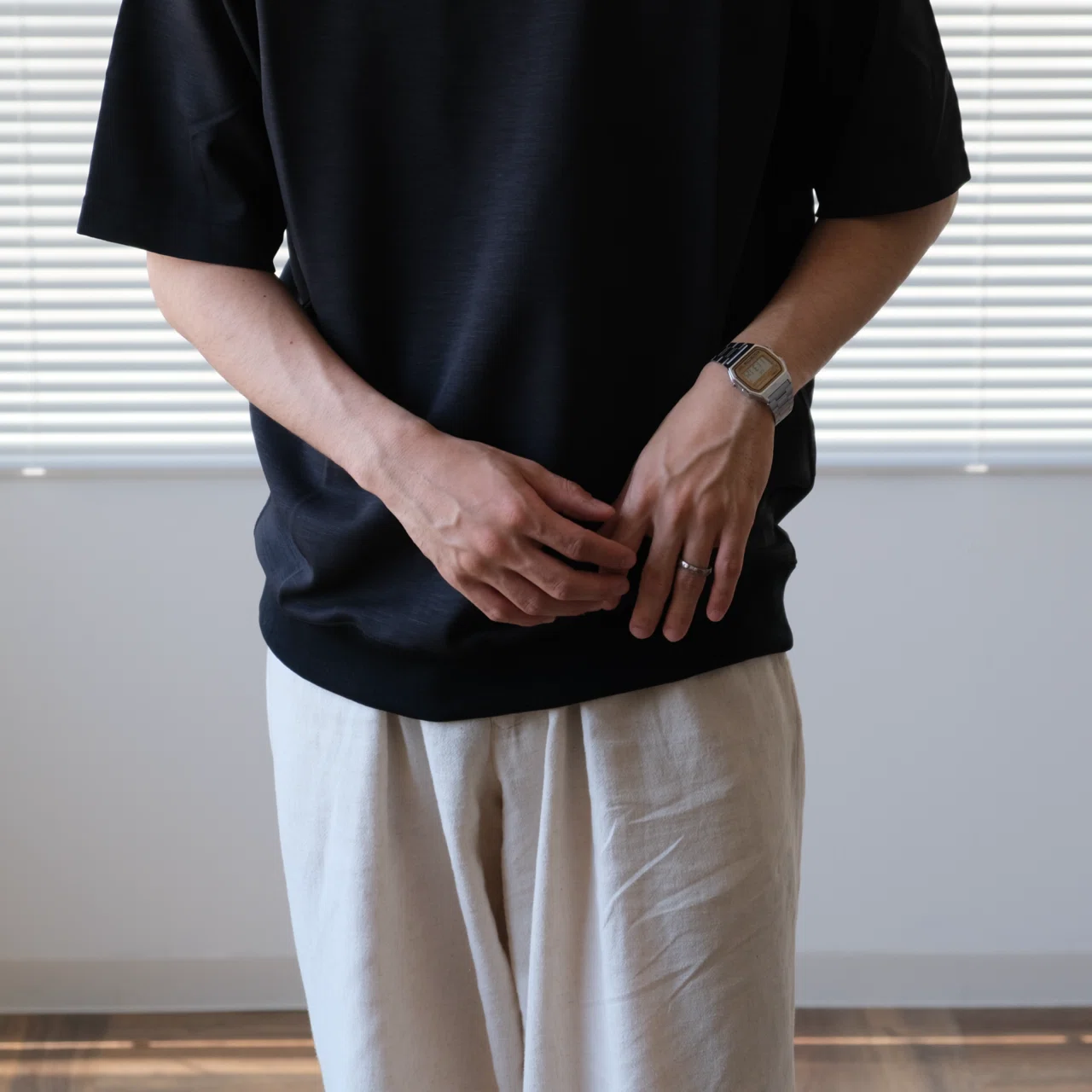 山内の上質ニットTシャツ｜水岡