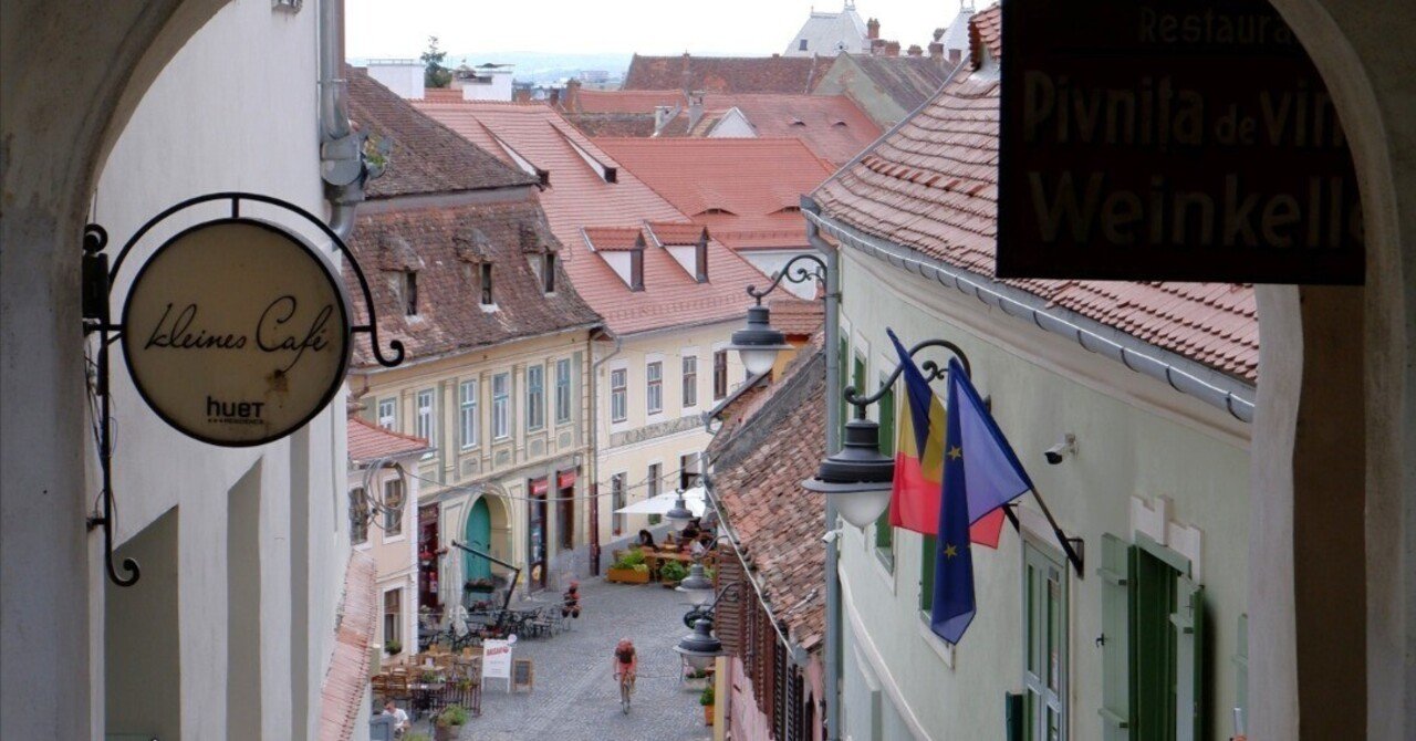 75713セール現品限 外国切手 ルーマニア発行建築物4種揃 ルーマニア