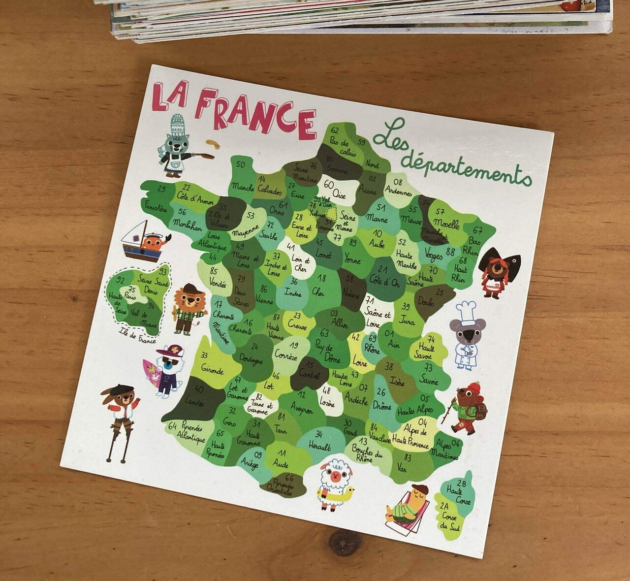 Postcrossing で届くマップカード（地図のポストカード）で世界旅行