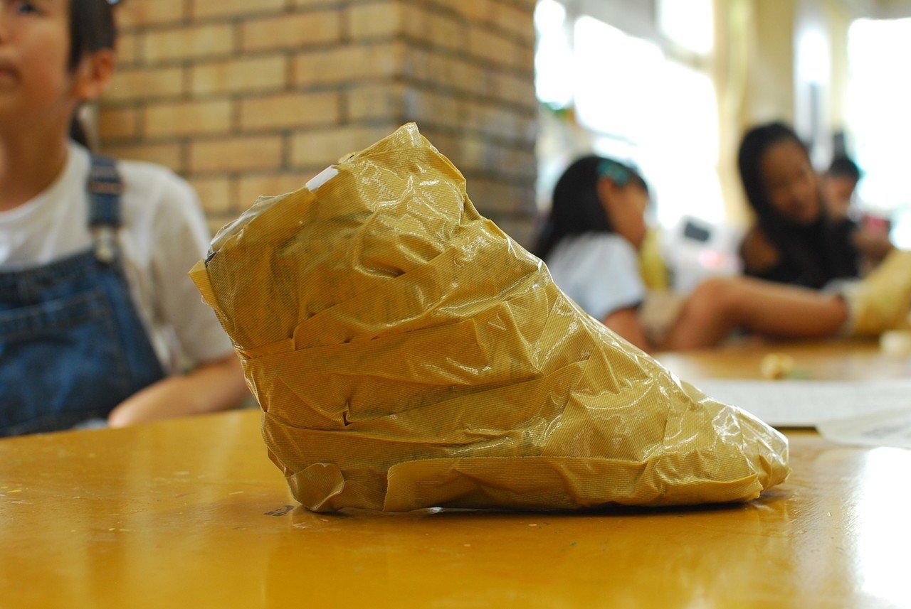 靴をデザイン！（前編）｜小学5年 図工の時間｜山内佑輔