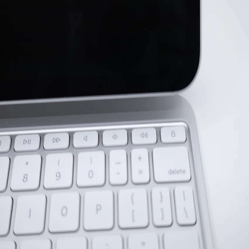 新しいiPad Pro用Magic Keyboardプチレビュー / サンデーAFJ 2024年6月
