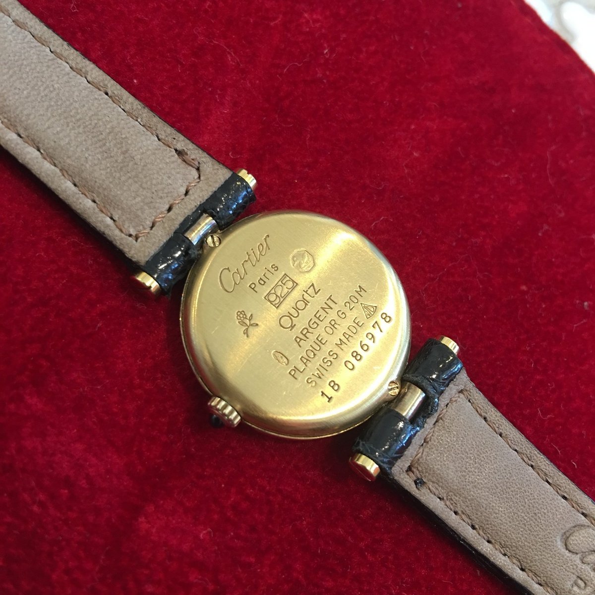 10AAM007 動作品 【電池交換済み】カルティエ CARTIER 1330 10AAM007 動作品 【電池交換済み】カルティエ CARTIER 1330