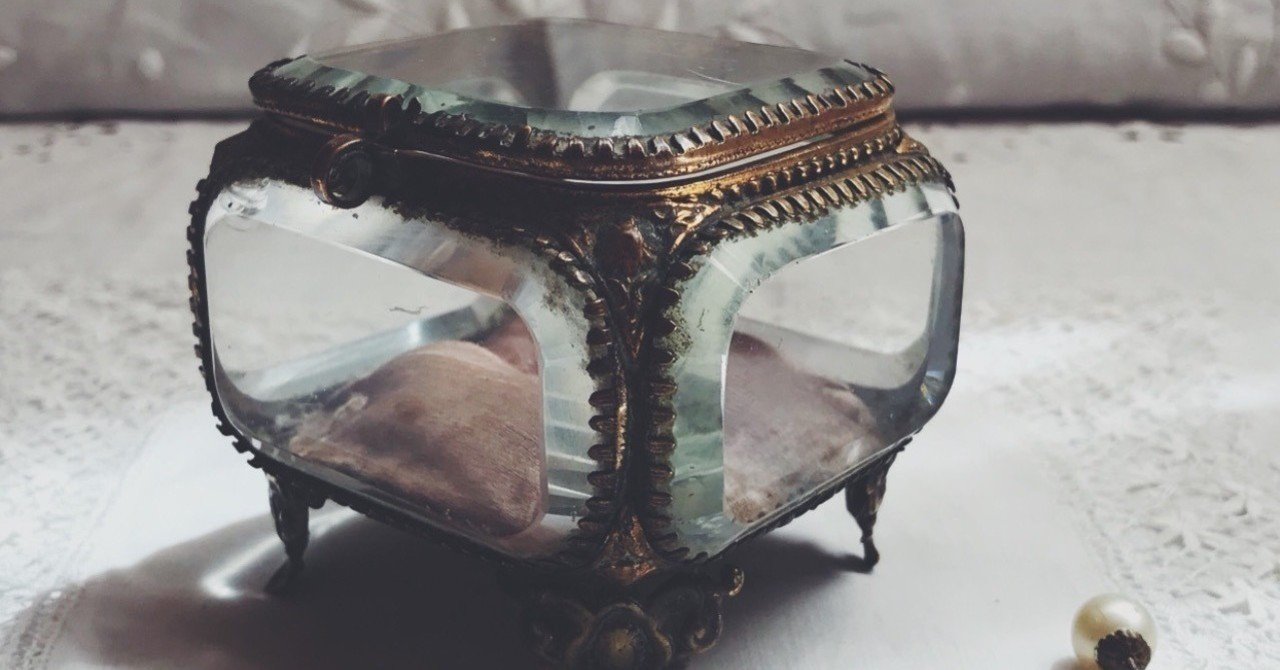 オルモルガラスジュエリーボックス＊.・｜antiquemanon