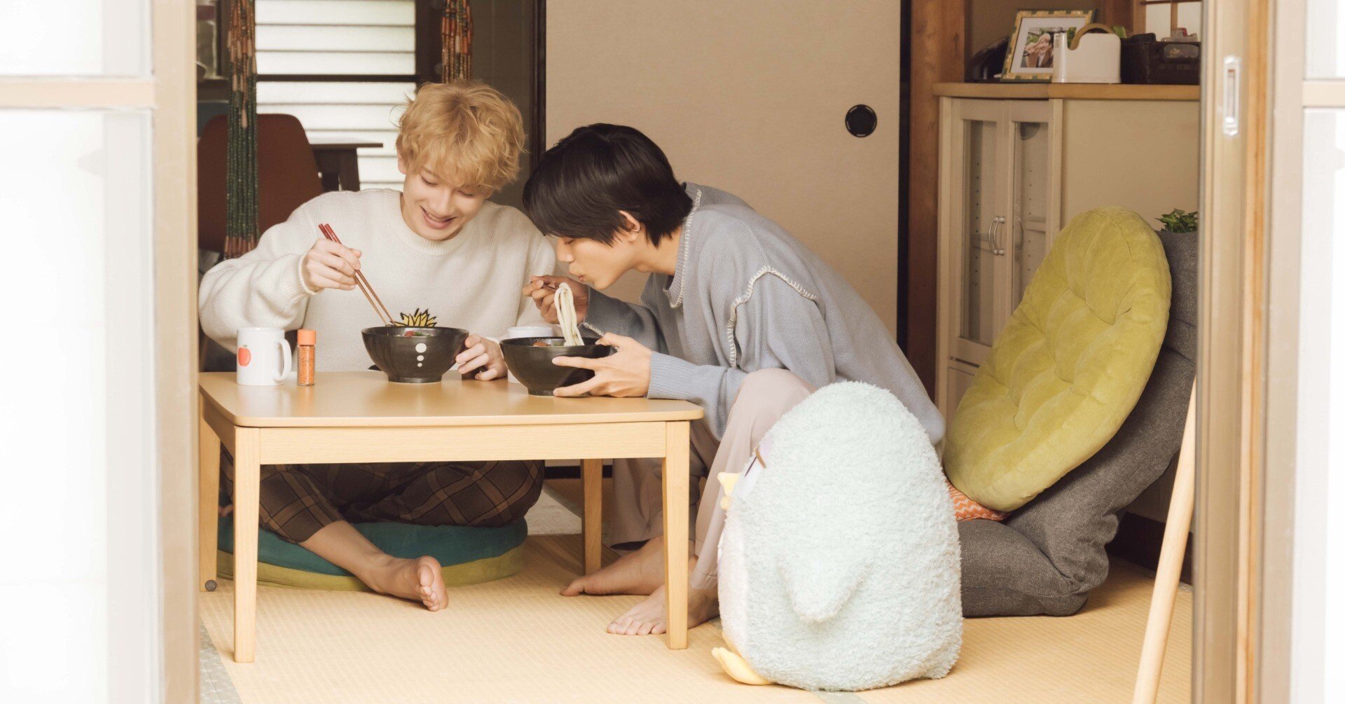 アキはハルとごはんを食べたい アクリルスタンド Amazon.co.jp: たじまこと アキはハルとごはんを食べたい