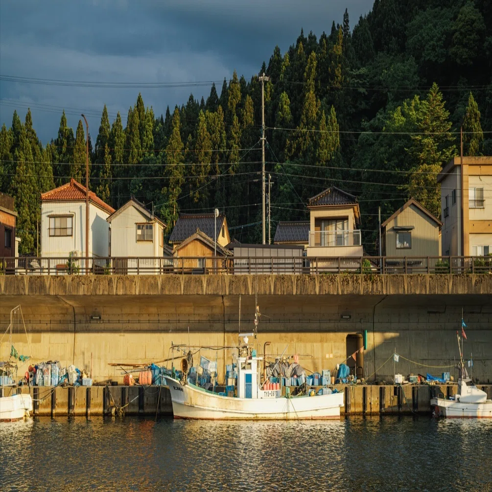 【中古】目で見る魚津・黒部・下新川の100年?魚津市・黒部市・下新川郡 富山県｜滑川と魚津、黒部、下新川｜Mitsuhiro