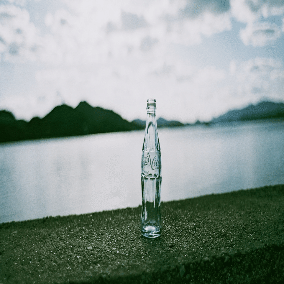 灰色のダイエットコカコーラ（佐藤友哉著）』を読む 〜「覇王」への