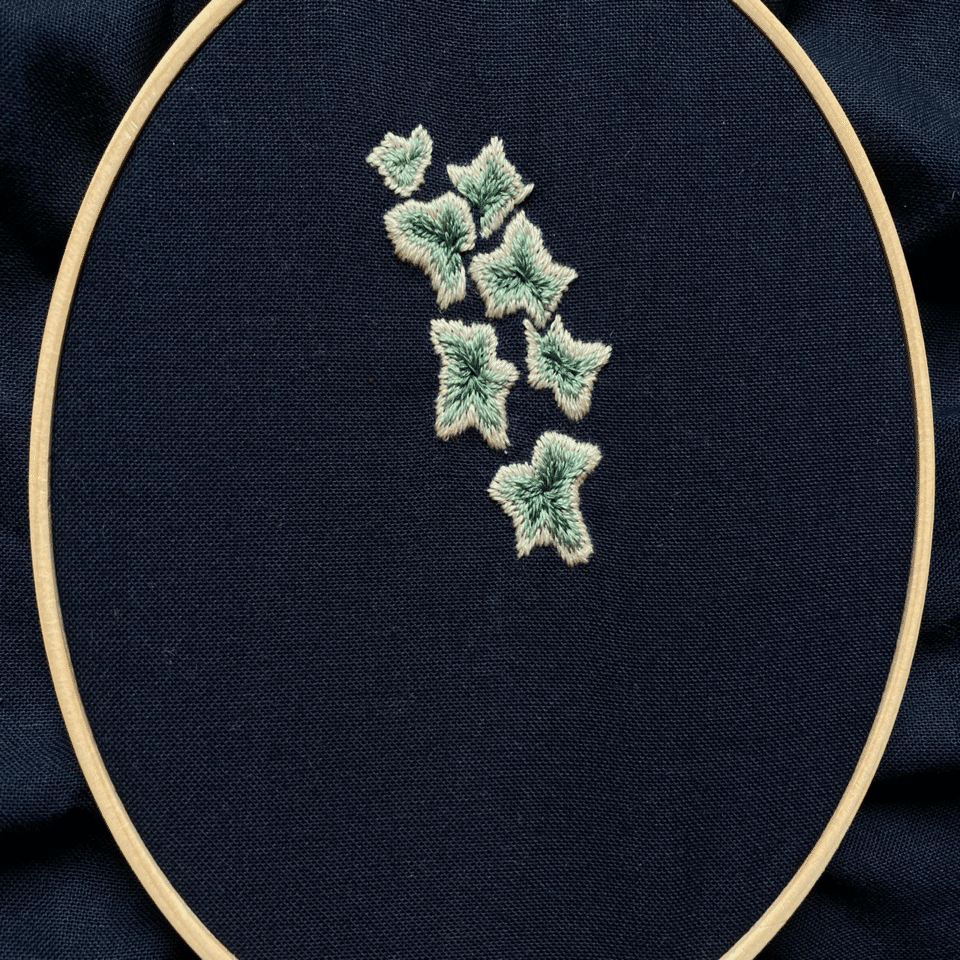 アイビー 立体刺繍と平面刺繍の作り方【無料図案】｜水谷禎子（みずた