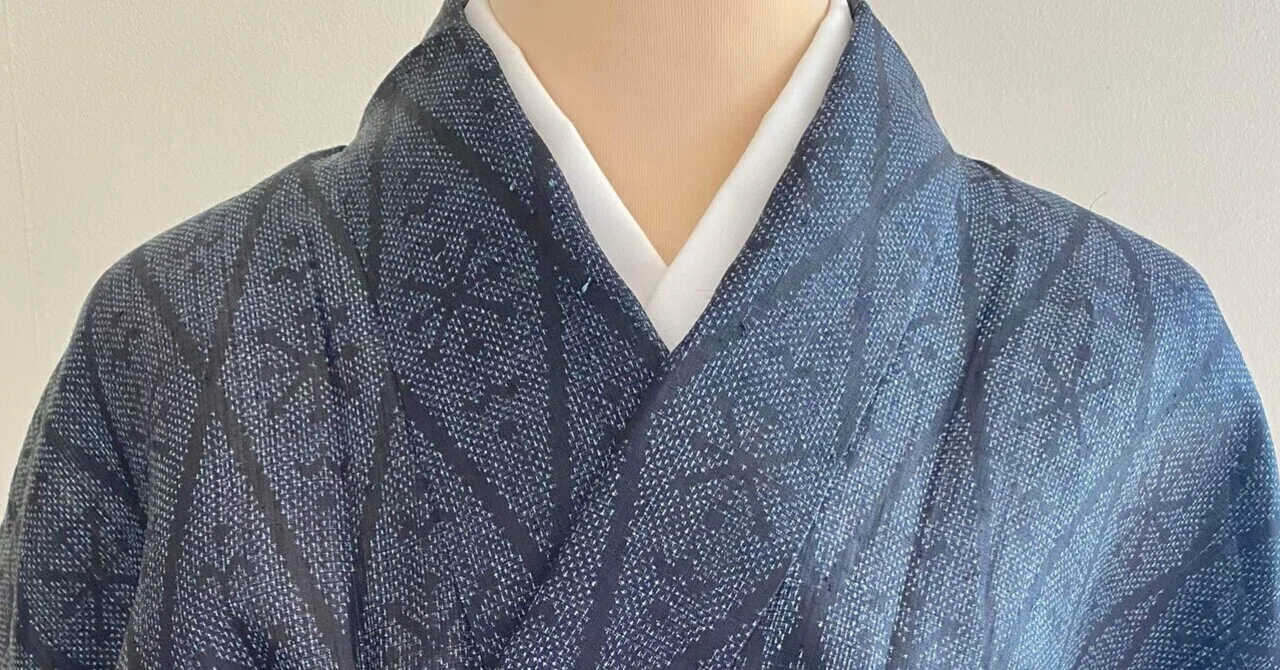 ☆宮古上布 松皮菱模様の着物 m4125 （重要無形文化財宮古上布 網代 