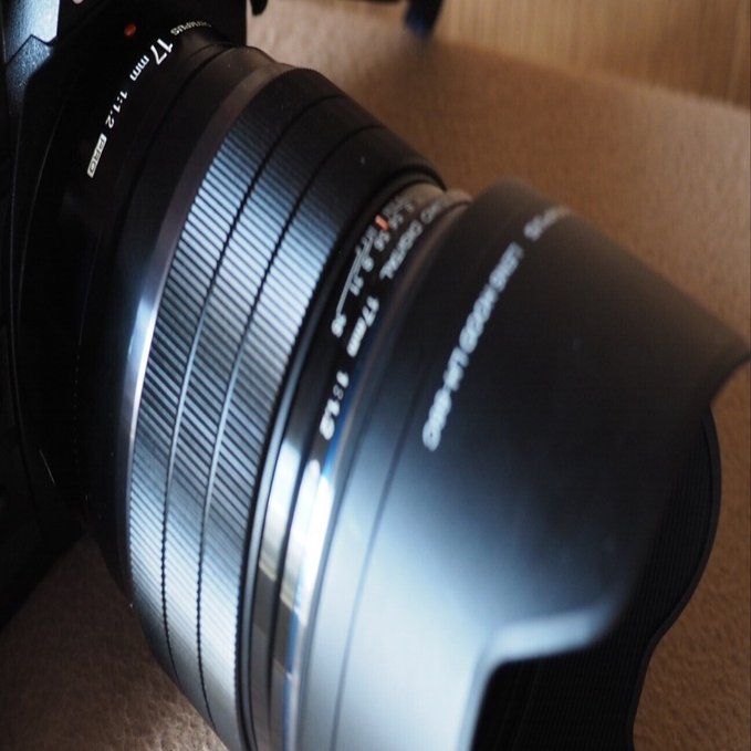 OM SYSTEM M.ZUIKO DIGITAL ED 17mm F1.2 PROで雨のフォトウォーク