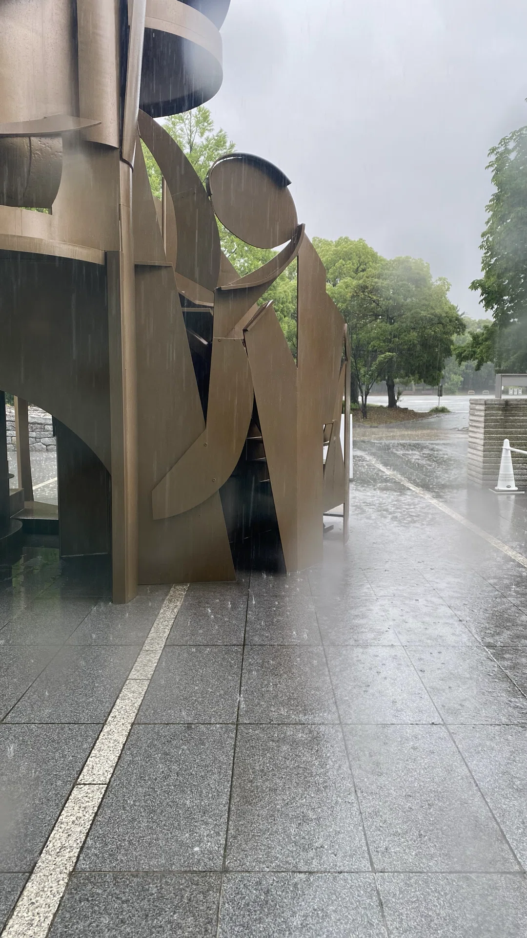 言葉の雨宿り】「翻訳できない わたしの言葉」と「Tokyo Contemporary