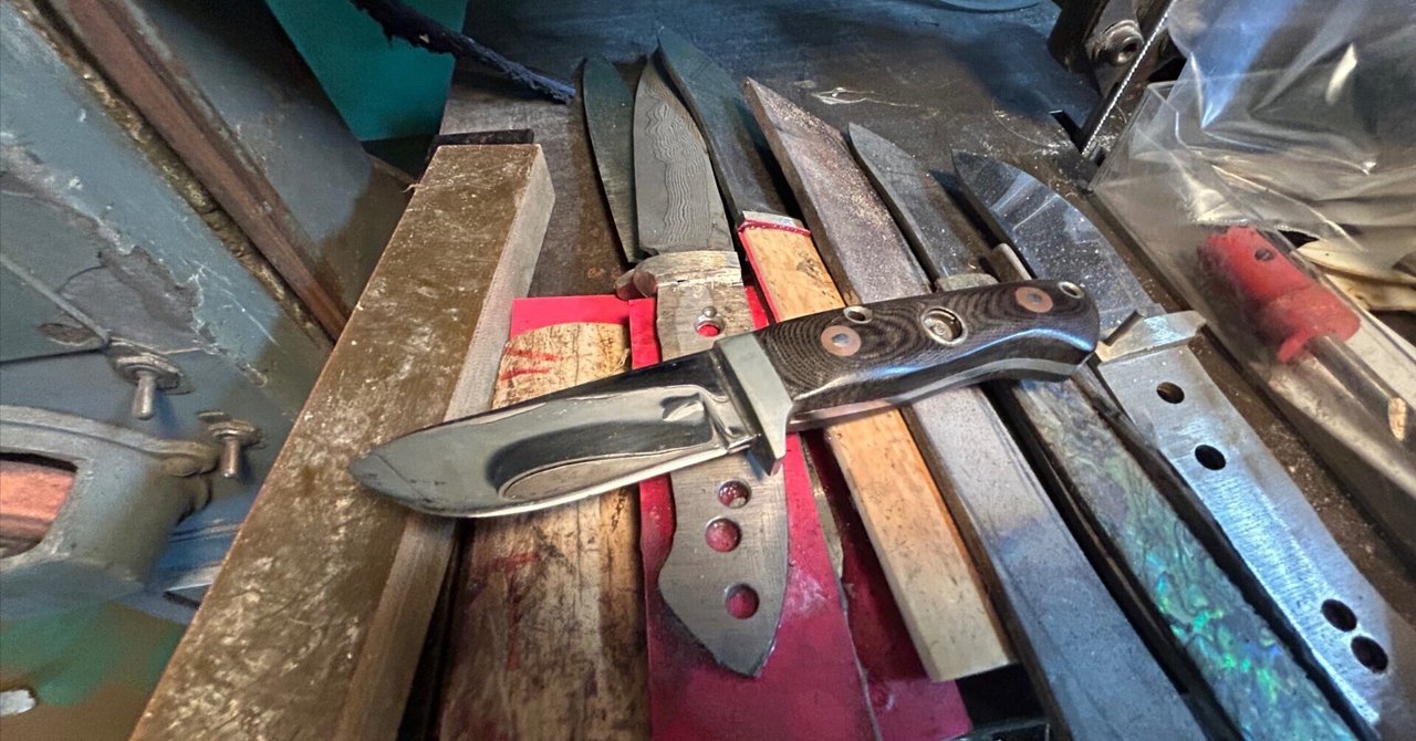 【カスタムナイフ（鎌田好和作）】ナイフマガジン掲載作品 カスタムナイフ（鎌田好和作）】ナイフマガジン掲載作品 - メルカリ