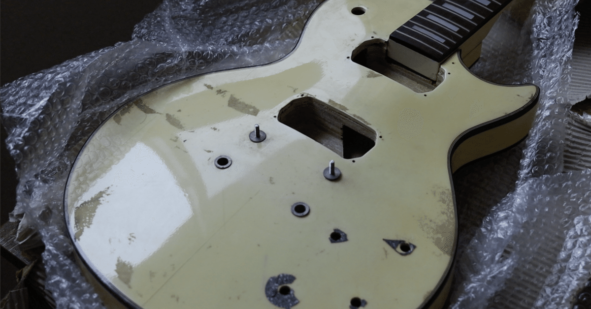 Fresher レスポールタイプのレストアとモディフィケーション 1 Fresher レスポールタイプのレストアとモディフィケーション 1