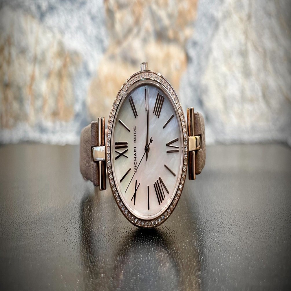 マイケル コース（Michael Kors）時計の修理・電池交換ガイド〜東京だ