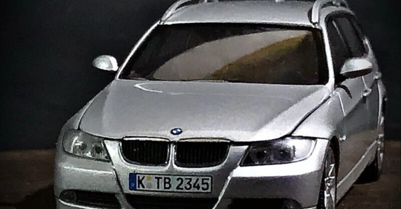 ミニチャンプス 1/43 BMW 3シリーズ ツーリング (E91)｜てOのミニカー