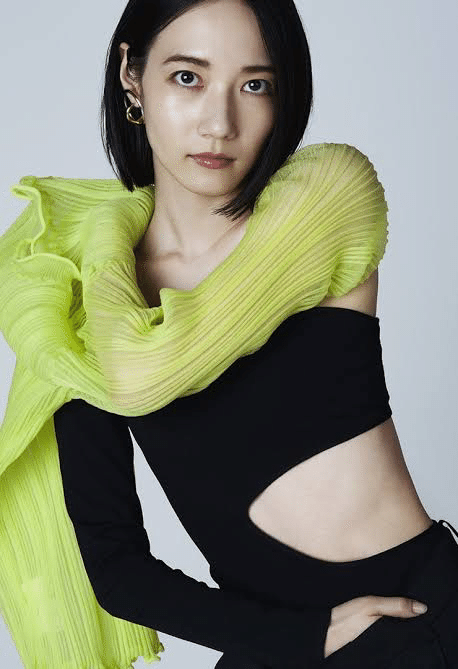 椎名林檎×Perfumeのっち！女性アーティストとのコラボ多数収録の新作