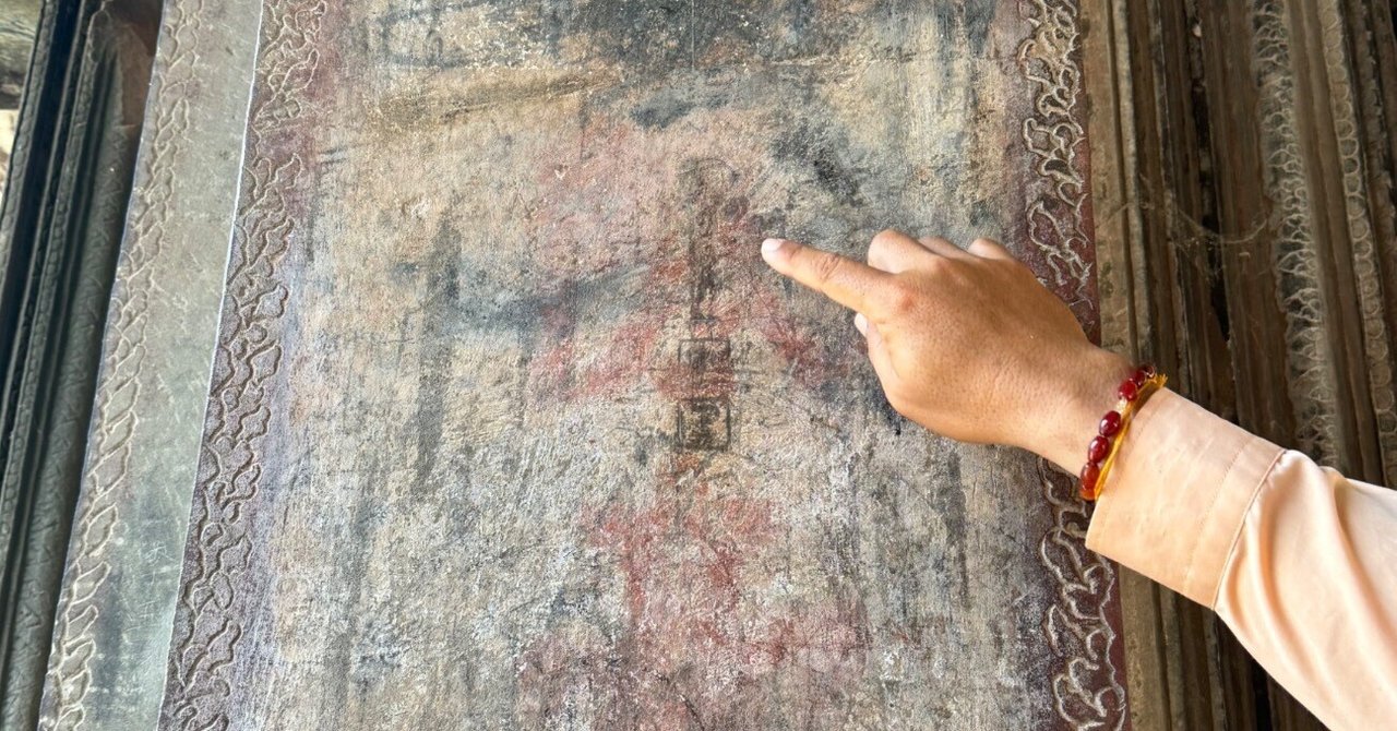 カルカル63 様keep…16世紀・アンコールワット「王冠仏坐像」寺院