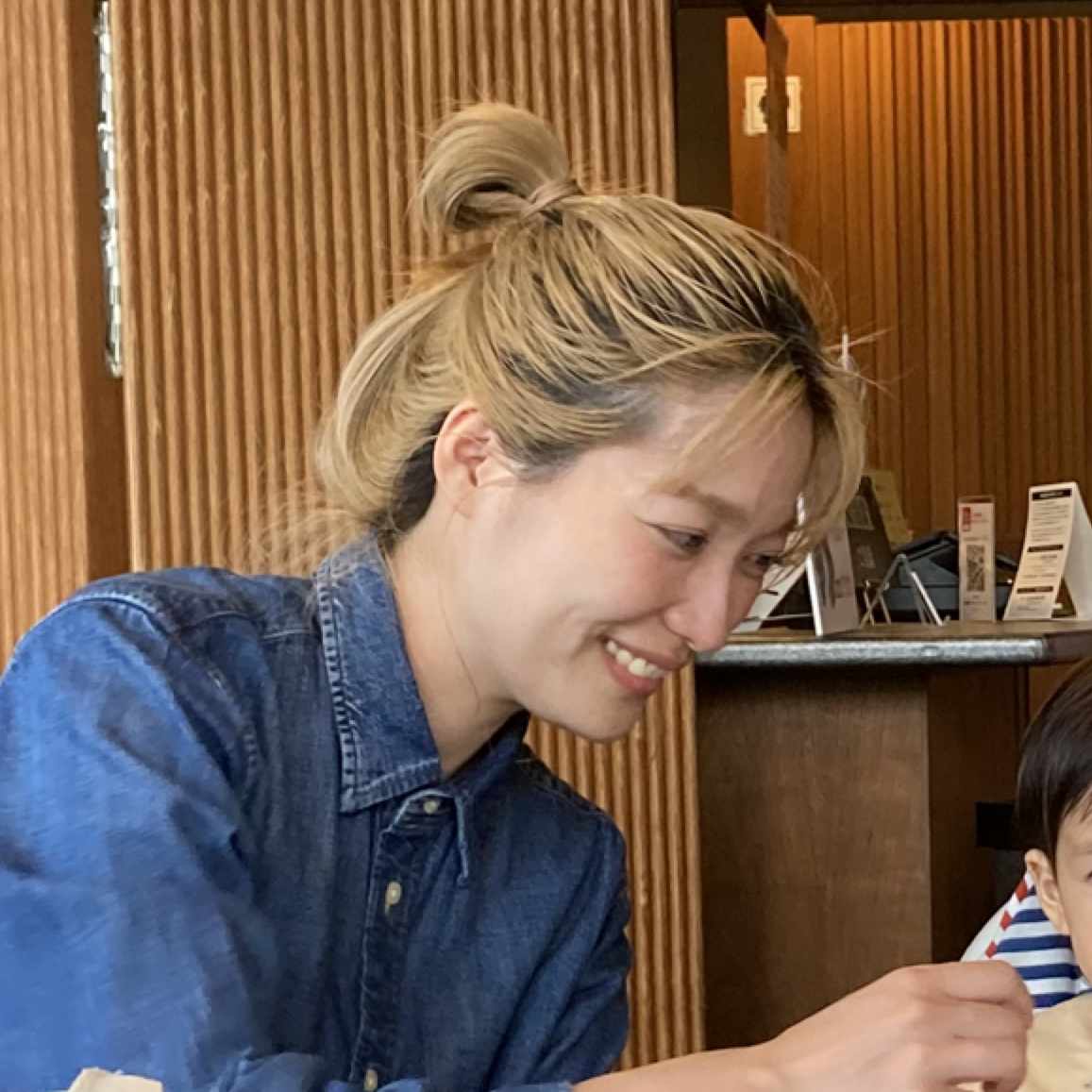 嘉村佳奈/ブックアテンダント