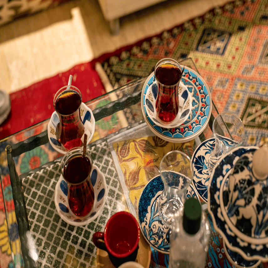 イスタンブール編/雑貨屋 Lilyum Carpet & Kilim & Gıft｜オランダで