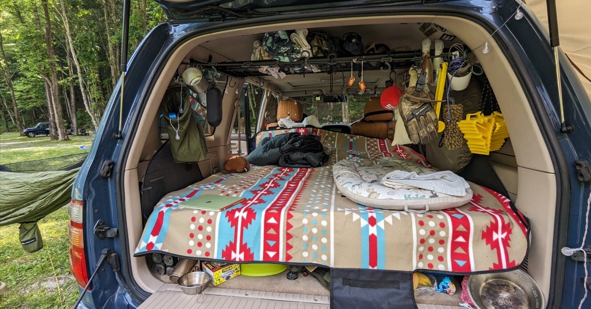 ランドクルーザー100ベットキット ランクル100 ベッドキット ランドクルーザー100 ベットキット