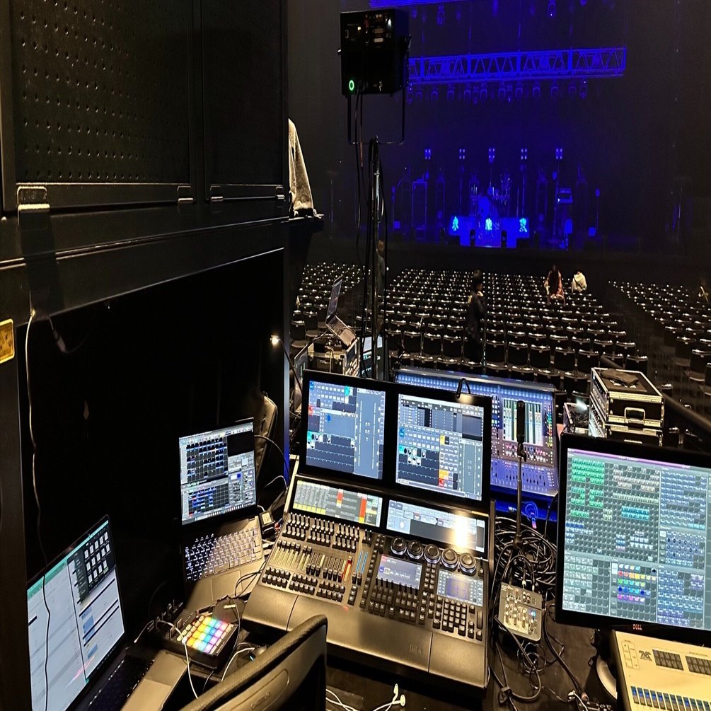 プログラミングを用いた舞台演出