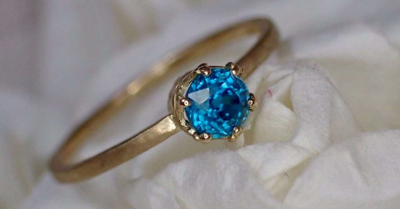 Debut 宝石つむり セミオーダー承ります 宝石つむり Note