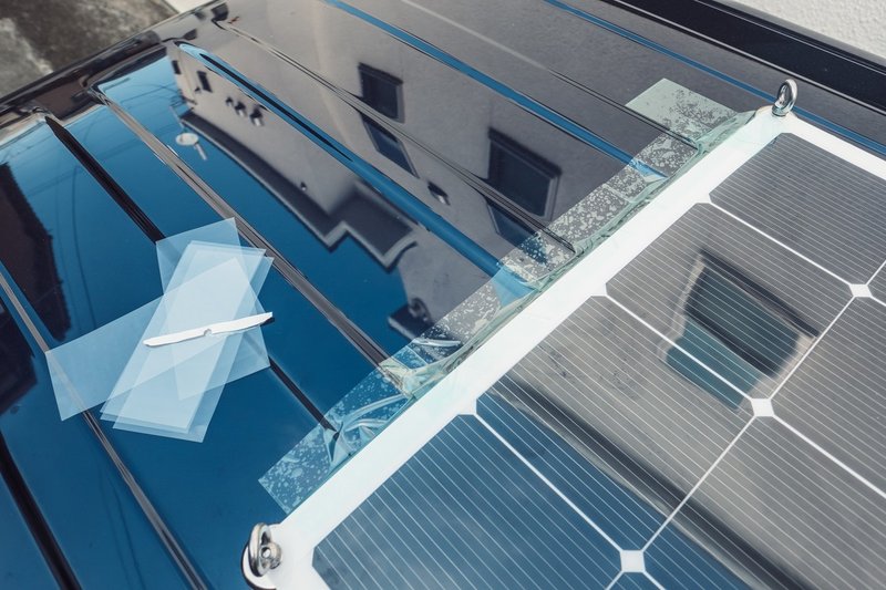 02 フレキシブルソーラーパネルを車の屋根に設置 スズキエブリイ Sono Photographer Designer Note