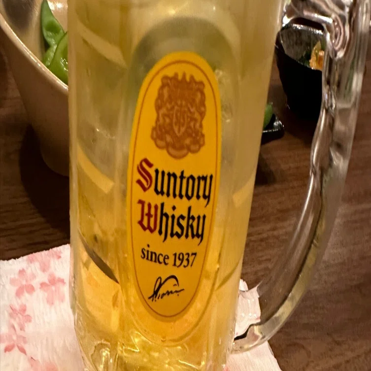 大学生のように飲んだくれてる大人を見ると虚しくなる話について｜もりりん